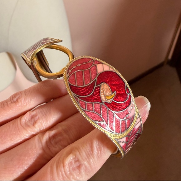 Vintage 70’s 80’s art deco burgundy Red calla Lily Enamel Clamper bracelet - Picture 9 of 17